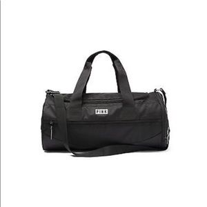 NWT PINK VICTORIAS SECRET BLACK GYM DUFFEL BAG